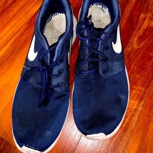 Nike Men Roshe one- navy blue